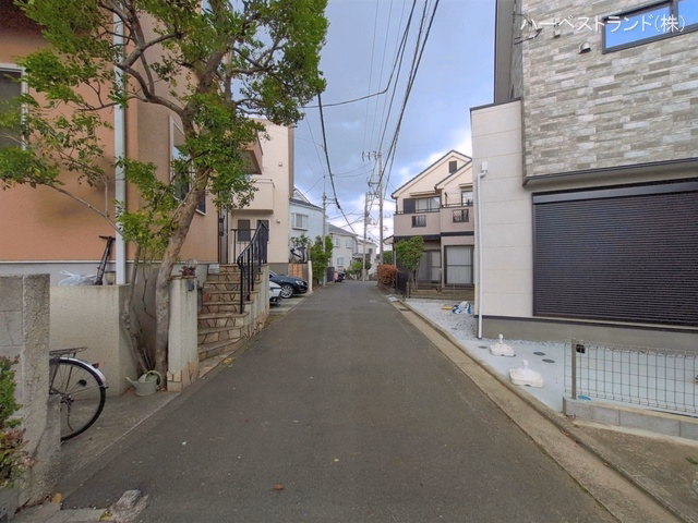 神奈川県横浜市港北区富士塚１丁目の新築戸建て完成写真 2026年4月20日撮影