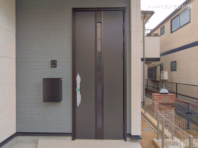 神奈川県横浜市港北区富士塚１丁目の新築戸建て完成写真 2026年4月20日撮影