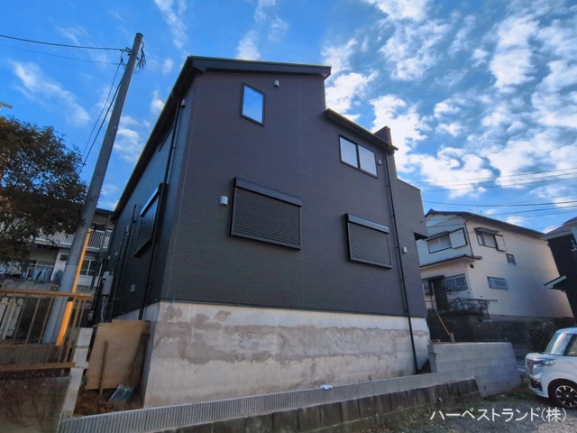 神奈川県横浜市泉区新橋町の新築戸建て外構写真 2026年3月10日撮影