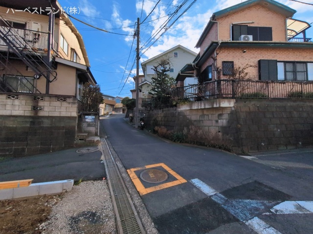 神奈川県横浜市泉区新橋町の新築戸建て外構写真 2026年3月10日撮影