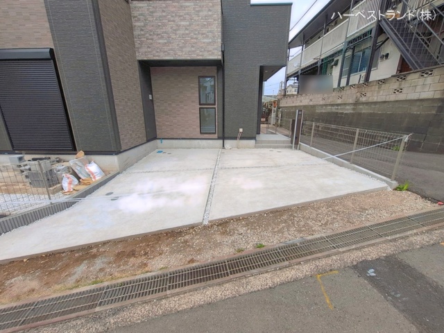 神奈川県横浜市泉区新橋町の新築戸建て完成写真 2026年3月29日撮影