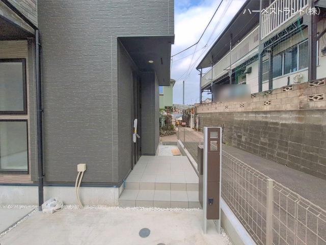 神奈川県横浜市泉区新橋町の新築戸建て完成写真 2026年3月29日撮影