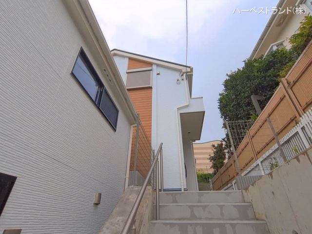新築戸建て 横浜市新吉田東1丁目3期 No.5 完成
