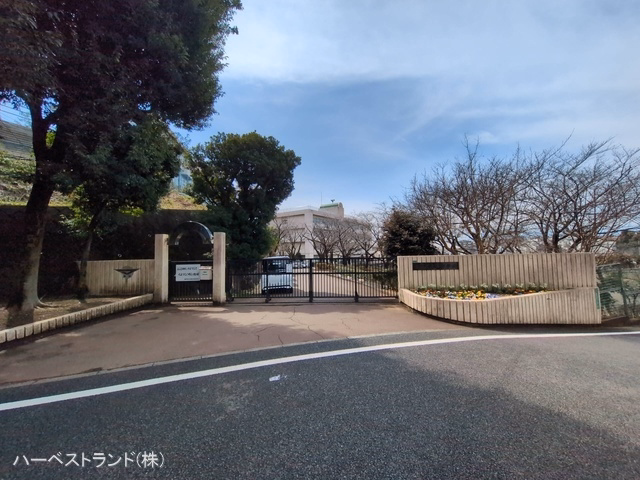 座間市立南中学校