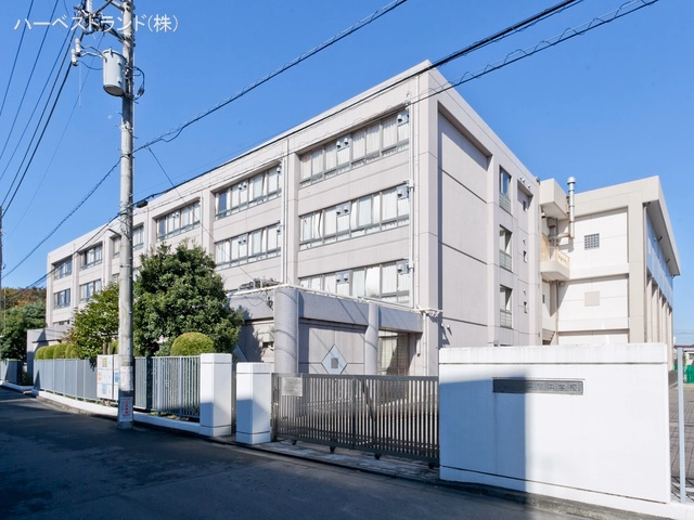 川崎市立平間中学校