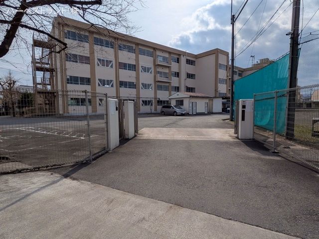 八王子市立四谷中学校