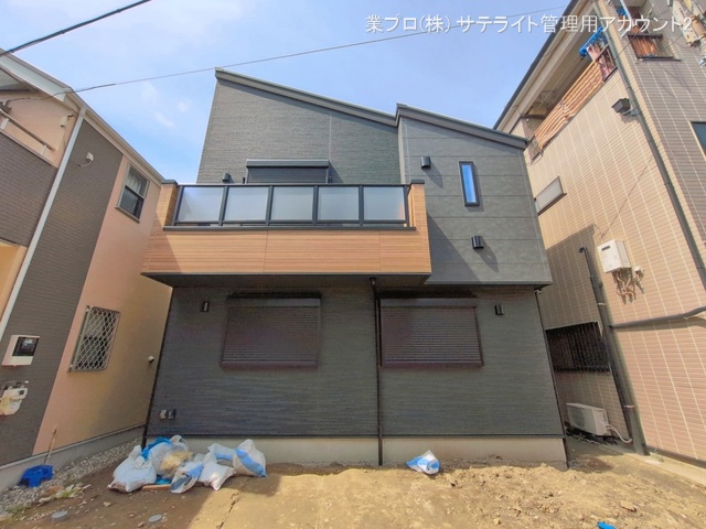 東京都江戸川区西篠崎1丁目の新築戸建て外構写真 2026年4月8日撮影