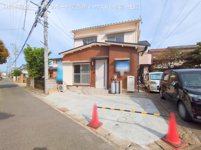 愛知県愛西市須依町北前の中古戸建て完成写真 2024年10月30日撮影
