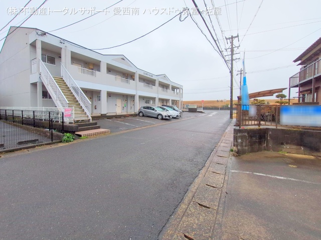 愛知県弥富市川平１丁目の中古戸建て完成写真 2025年3月4日撮影