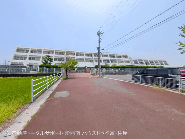 弥富市立弥富北中学校　距離3000m