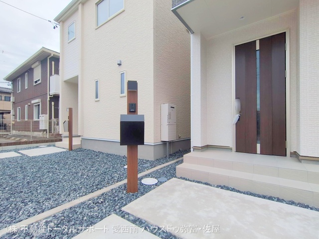 愛知県津島市宮川町2丁目の新築戸建て完成写真 2025年11月4日撮影