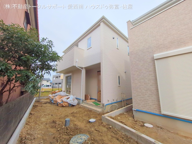 愛知県津島市江東町２丁目の新築戸建て外構写真 2025年11月12日撮影