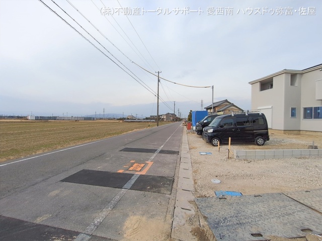 愛知県弥富市五斗山３丁目の新築戸建て外構写真 2026年1月14日撮影