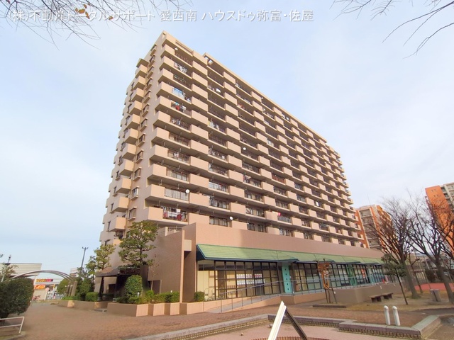 愛知県海部郡蟹江町本町５丁目のマンション『ライオンズマンションニューシティ蟹江六番館』外観写真 2024年12月19日撮影