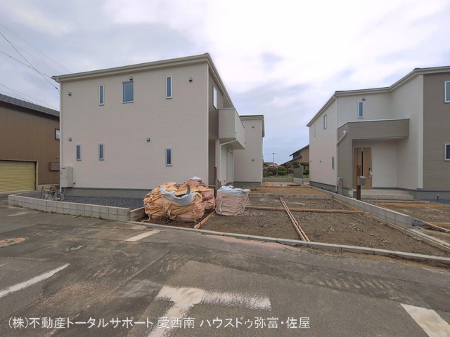 愛知県津島市宇治町字茶ノ里の新築戸建て外構写真 2026年4月20日撮影