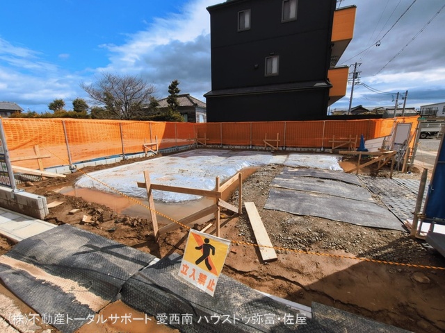 愛知県愛西市渕高町四ノ割の新築戸建て基礎写真 2026年3月18日撮影