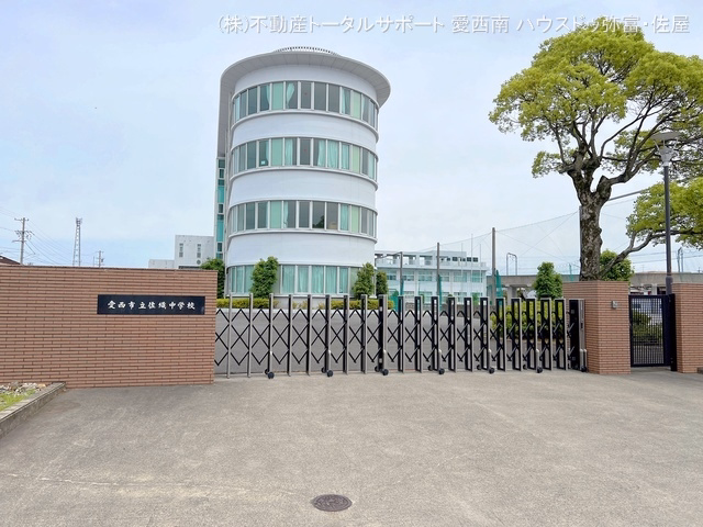 愛西市立佐織中学校