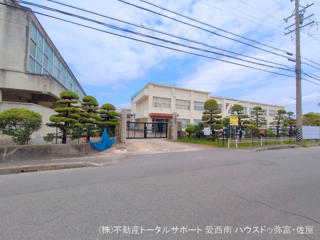 蟹江町立須西小学校　距離1200m