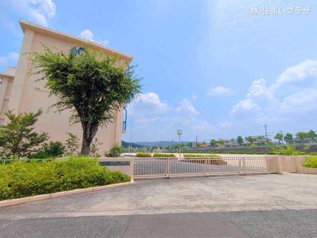 春日井市立押沢台小学校　距離600m