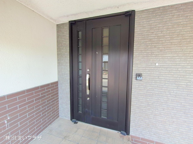 愛知県小牧市古雅4丁目の中古戸建て完成写真 2025年3月20日撮影