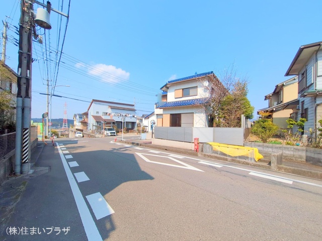 愛知県小牧市古雅4丁目の中古戸建て完成写真 2025年3月20日撮影