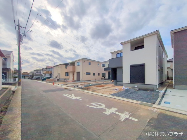 愛知県春日井市東野町西２丁目の新築戸建て外構写真 2025年11月3日撮影