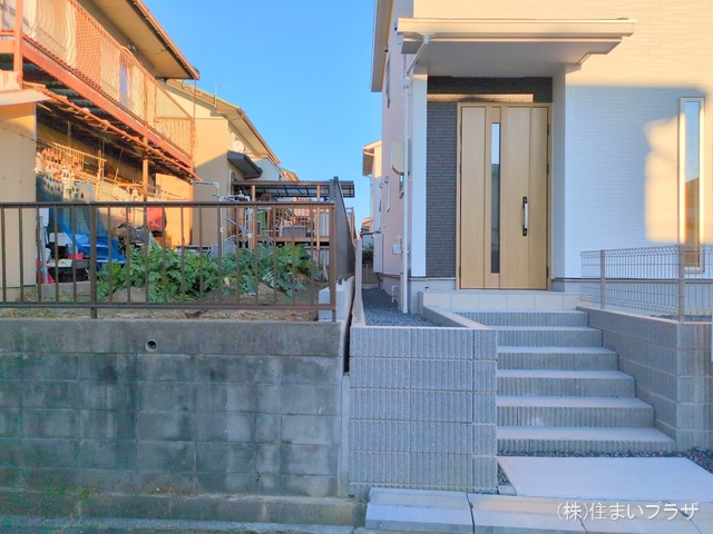 愛知県小牧市大字本庄の新築戸建て完成写真 2025年12月17日撮影