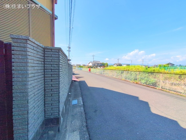 愛知県稲沢市平和町光和の中古戸建て完成写真 2025年9月8日撮影