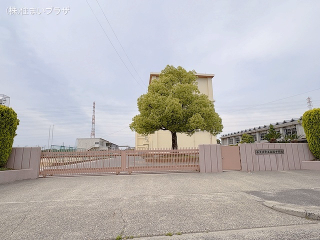 春日井市立南城中学校 距離1500m