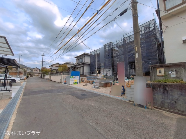愛知県春日井市高森台5丁目の新築戸建てシート写真 2026年4月8日撮影