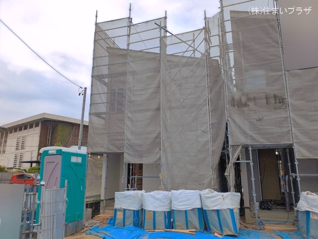 愛知県小牧市小牧２丁目の新築戸建てシート写真 2026年4月21日撮影