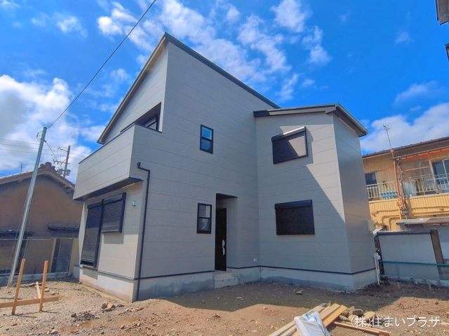 愛知県小牧市中央３丁目の新築戸建て外構写真 2026年7月1日撮影