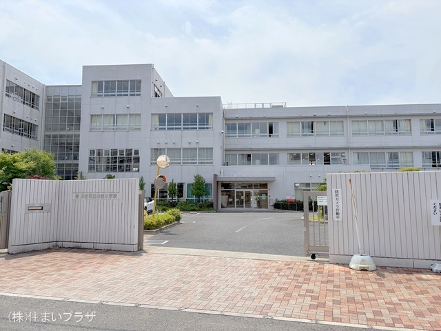小牧市立小牧小学校　距離1500m