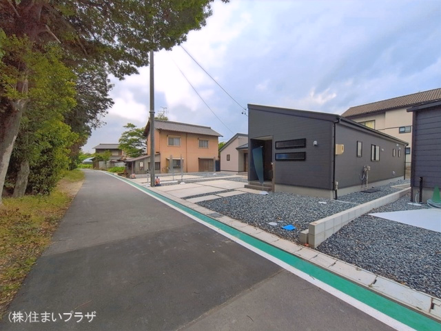 愛知県稲沢市平和町 法立北瀬古の新築戸建て完成写真 2026年5月7日撮影