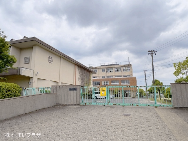 犬山市立東小学校 距離500m