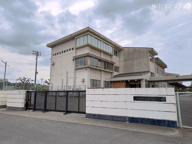 犬山市立東部中学校 距離1600m