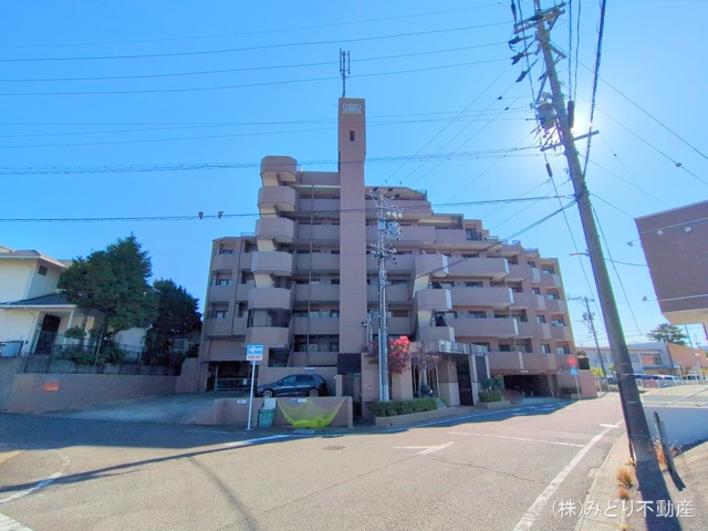 愛知県大府市若草町3丁目のマンション『ライオンズマンション大府第二』外観写真 2025年11月19日撮影