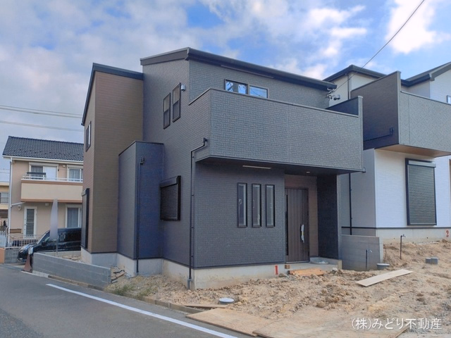 東海市荒尾町奥曽山(戸建)01 外構