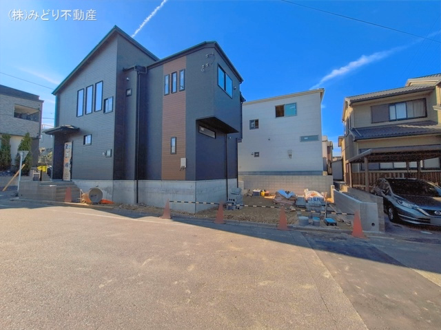東海市加木屋町鎌吉良根（戸建）01 外構
