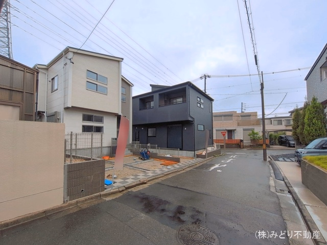 新築戸建て 東海市加木屋町鎌吉良根 2号棟 外構