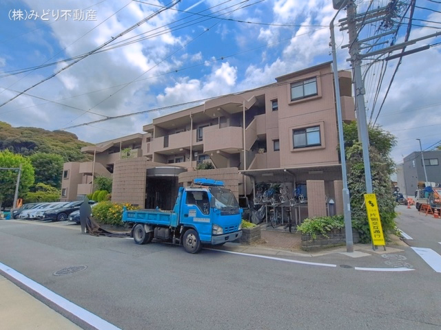 ユニーブル鳴海東ガーデンコート