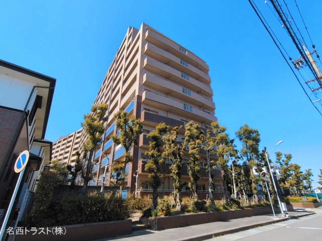 愛知県稲沢市稲島町洲原東のマンション『サンマンションアトレ国府宮イーストコート』外観写真 2026年3月9日撮影