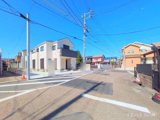 愛知県春日井市妙慶町２丁目の新築戸建て完成写真 2025年10月22日撮影