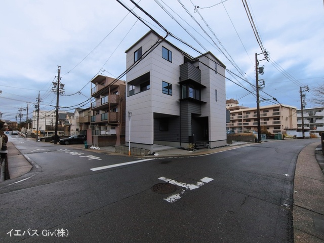 愛知県名古屋市名東区社が丘３丁目の新築戸建て完成写真 2026年3月2日撮影