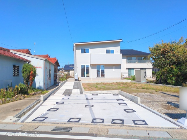 愛知県岡崎市森越町字三円の新築戸建て完成写真 2025年10月22日撮影
