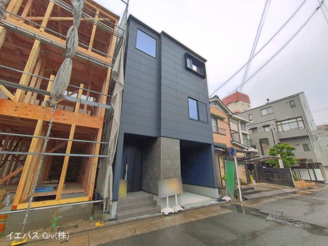 愛知県名古屋市東区徳川２丁目の新築戸建て完成写真 2026年3月30日撮影