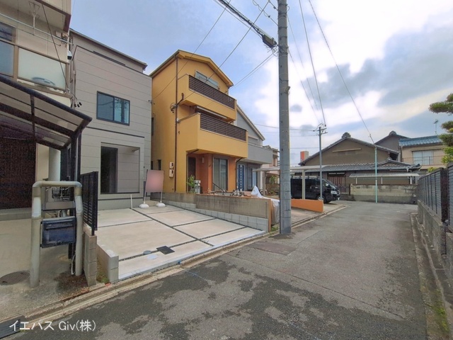 愛知県名古屋市中村区稲葉地町4丁目の新築戸建て完成写真 2026年5月7日撮影