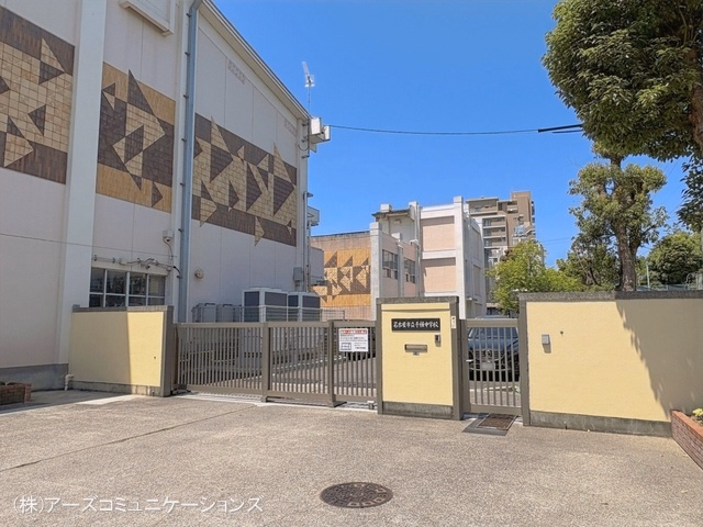 名古屋市立千種中学校