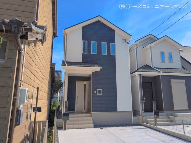 新築戸建て 港区茶屋新田土地区画整理5街区7番 B号棟 完成