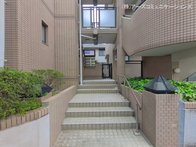 愛知県名古屋市千種区霞ケ丘１丁目のマンション『ヴェルデ霞ヶ丘2号棟』外観写真 2026年4月12日撮影